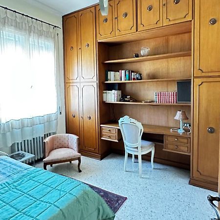 L'Attico In Centro Apartment แตร์นี ภายนอก รูปภาพ
