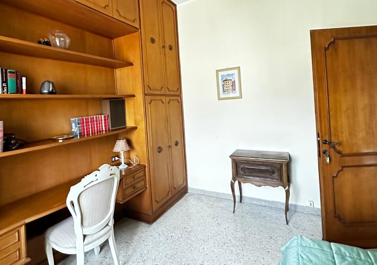 L'Attico In Centro Apartment แตร์นี ภายนอก รูปภาพ